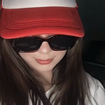 Fyangieeesmith's profile picture. 