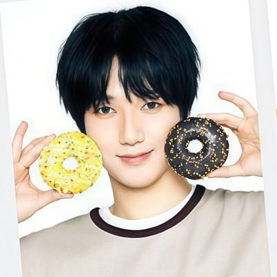 Luniita9313's profile picture. I like everything about Asian culture ^u^