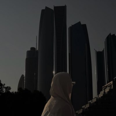 6bya_'s profile picture. 