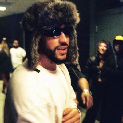 par4n0rmall's profile picture. 