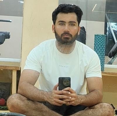 ayushraghu22's profile picture. ...
