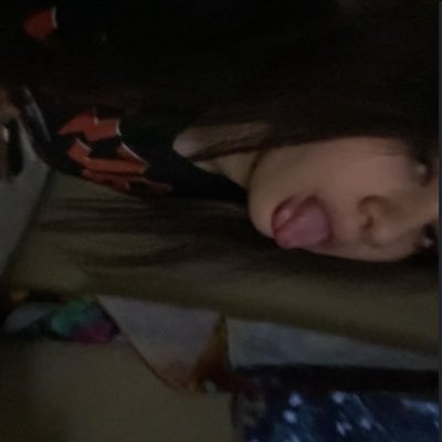 leannuhhhhhhhh's profile picture. 