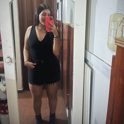 MiliiFernandeez's profile picture. 23☀️