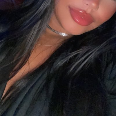 laybelas's profile picture. 🫅🏻🩵🫅🏻