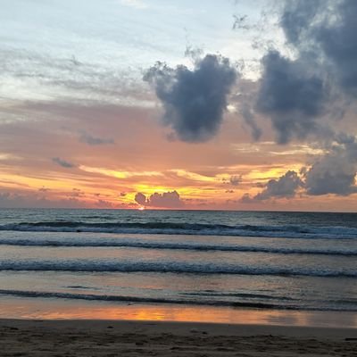 EcommRakan's profile picture. 