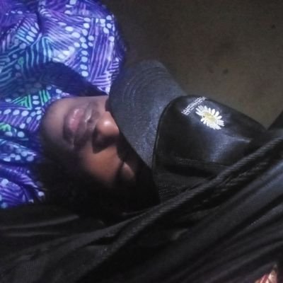 beautifulgoblin's profile picture. Best Songwriter || WebDev || Footballer ||  Surveying and Geoinformatics ||