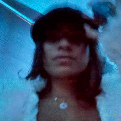 abigm_z's profile picture. just thoughtless thoughts