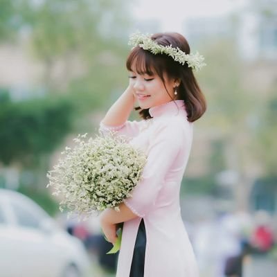 Emilyleon0001's profile picture. Love to share