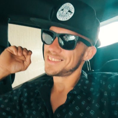 taylor_tay224's profile picture. life is beautiful. ❤️🙏🫶🏻✌🏼🌲🌻🌞🌏