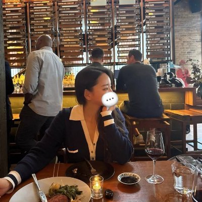 Gege19_97's profile picture. If you care about things, you will feel resentful everywhere. If you let go, you will feel sunshine everywhere.
