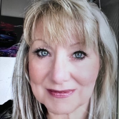 Cuckwife63's profile picture. retired air stewardess . looking for bulls to help me out. hubby approves