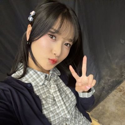 Aayyaase's profile picture. Hanya miniatur alam dengan segala mimpi yang terpendam.
only for @C_OnielJKT48