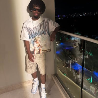 sturdiracks's profile picture. NCSU 22 🐺 IG: sturdiracks 336/919 @drineromonnaie