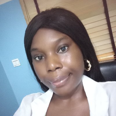 Ayokunmi_01's profile picture. M. D ⚕️. Aphrodite = BEAUty!. Human! Range!.. Rational Hedonist.