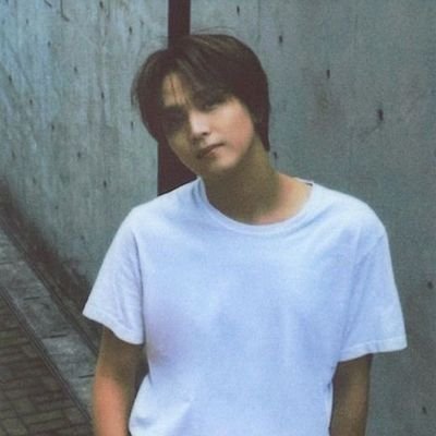 lvlhcc's profile picture. haechanholic 
DewTeeholic