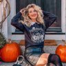 DaringbyChance's profile picture. Daughter of WWE Mick Foley. Travelling the world and exploring different cities. | @NoelleFoley commentary