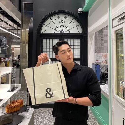 Alwayxawak1's profile picture. 3억 개의 운동 YouTube
모든 Blanc Contents lnc의 총괄 방향