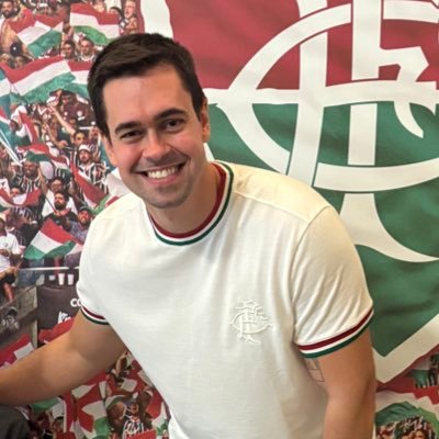 acervofutebol23's profile picture. Tricolor de coração e colecionador de camisas de futebol. Por aqui vou expor minha coleção, reclamar do Fluminense e falar de NFL, Barça,  Rock n' roll e games.