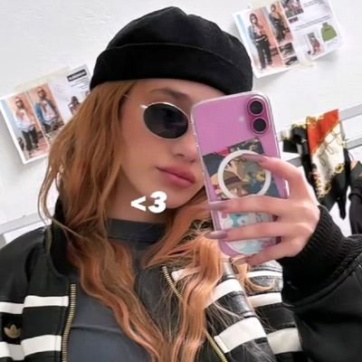 intoitanget's profile picture. lloroxtodo