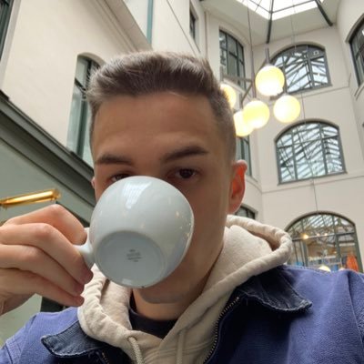 jeremygrinberg's profile picture. marketing @base, founder @routestudio