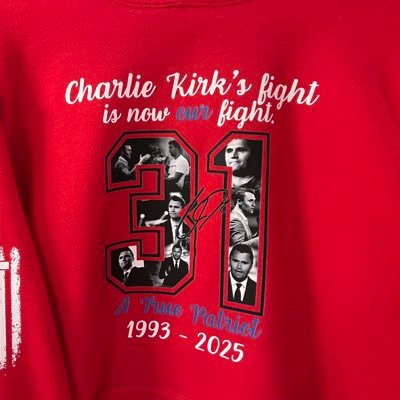 LadybugLuvr3's profile picture. Wife, Mom, Homemaker