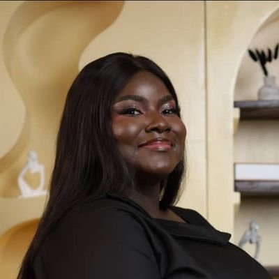 Orevictoria1's profile picture. Isaiah 62:1-7 
Love,Light and Life❤️
Lawyer 🤸