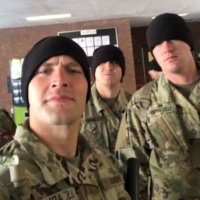 ThomasHenr17166's profile picture. 