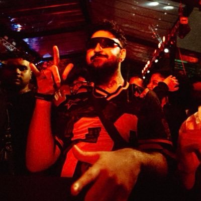 _fivestarz's profile picture. 武瑠, SuG, 宇多田ヒカル, Britney Spears e funkeiro! 📍 Heliopolis-SP