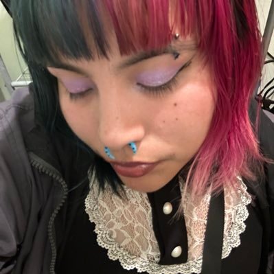 iwillexistlater's profile picture. 