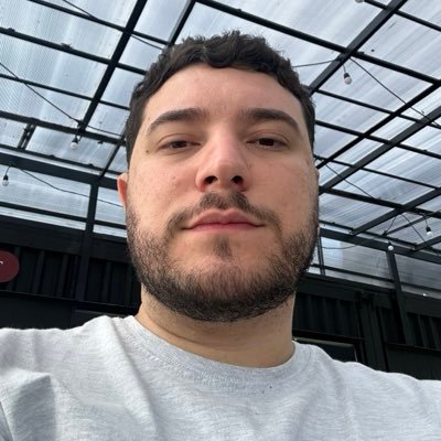 eduardofrand's profile picture. i hope you like taylor swift