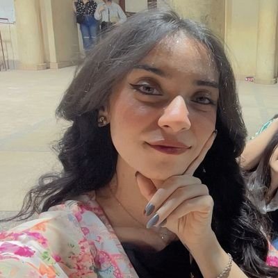 saramagdy001's profile picture. لماذاا نحن هنااا؟؟!!💔