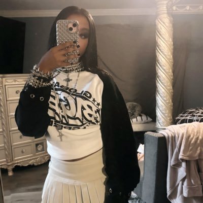 caedaillest1's profile picture. ig ; @caeskii @caedaillest1 🐆