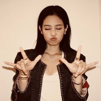 likebyi's profile picture. @BLACKPINK.