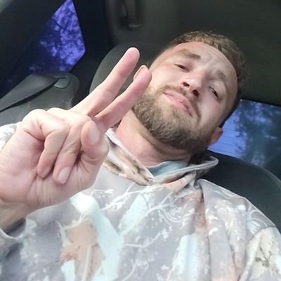 CoolWhiteKid813's profile picture. 🇺🇸 1st. In Tampa Throwin 4$ on dem hoes. semi pro DFS player and sports gambler. screenshot proof