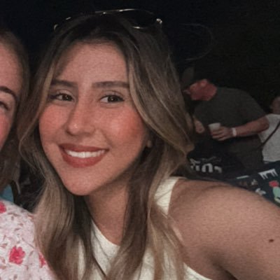 samanthaagaytan's profile picture. a.g 💘 fifth grade teacher 🍎 sc: samantha_m06