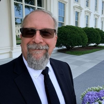 LawrenceCTrump's profile picture. Searching and looking to make new friends and have some real Fun