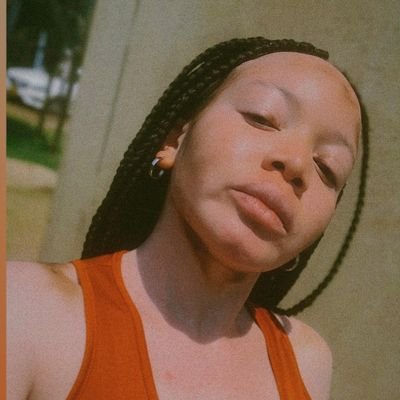 twoshadee's profile picture. Two shades of beautiful 🤍 🤎