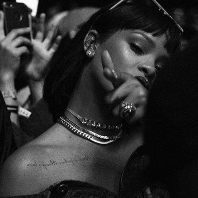 AnikaSunga's profile picture. designer