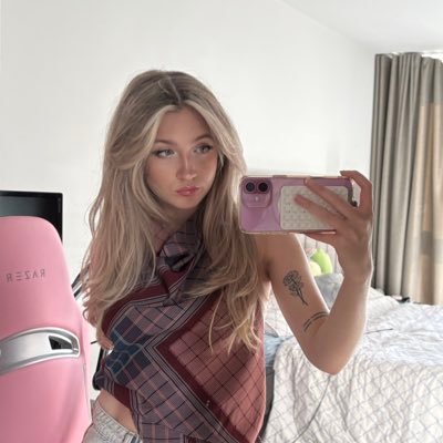 jorhdys's profile picture. 🏴 Rocket League and Fashion Content Creator | @Twitch @YouTube @EpicGames @VALORANTukn Partner | 💌 Jorhdys1@outlook.com