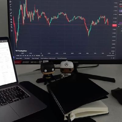 NormanLangenbtc's profile picture. Financial Trader | Crypto Enthusiast. I help you achieve financial freedom 🆓