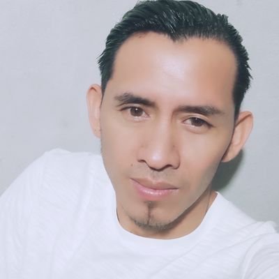 JavierH02290699's profile picture. si no suma 😎que no resté 🤫🤫🤫