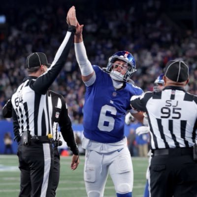 EvinKnowsBall's profile picture. @Giants @Raptors Powered by @Rainbetcom