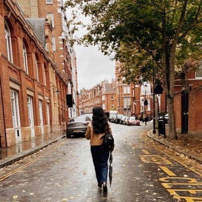 fgenezii's profile picture. 