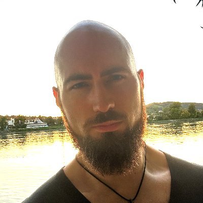 DavesHardNotes's profile picture. Harte Gedankenimpulse, die du lieber nicht gelesen hättest