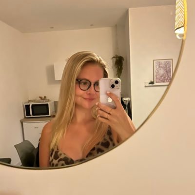 raadmanon's profile picture. ☀️🎥 Journaliste @66minutes