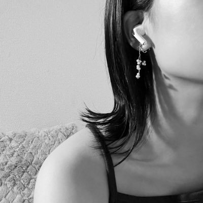 1______16's profile picture. ^. .^ ੭