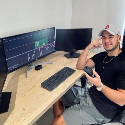 OfficialRandyle's profile picture. Transform your Trending Experience- Complete for $10k - $1000 - Expect Guidance and support-Blockchain solutions for Success- Insights for Profitable Trading.