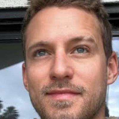 ray_gunner8097's profile picture. 