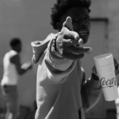 dbdreloadedd's profile picture. Keep it trill.