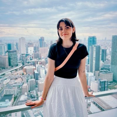 evermoreloml's profile picture. there’s glitter on the floor after the party. eras tour sydney night 1 + 2. she/her.